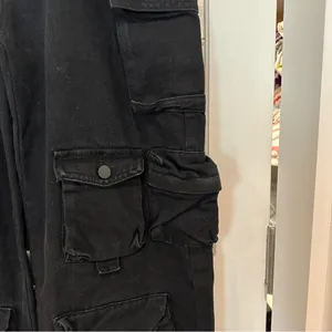 New Edikted Wide Leg Jeans Sz S Oversized Boyfriend Cargo Black Mid-rise Y2K thumbnail 4