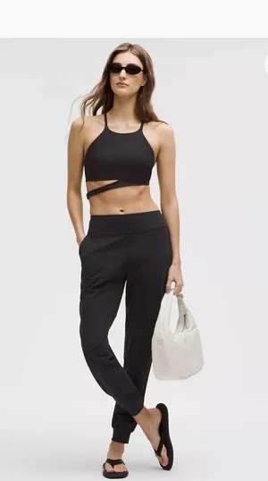 Lululemon Align Joggers thumbnail 5