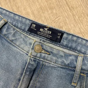 •HOLLISTER• DAD JEAN thumbnail 4