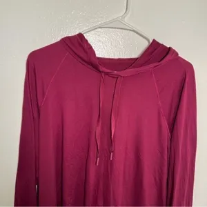 Yoga Smoga Women's Size Large Hoodie Hooded Sweatshirt Pink Berry Soft Stretch‎ thumbnail 2