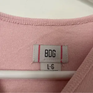 BDG urban outfitters Fish Capped Sleeve Baby Tee thumbnail 3