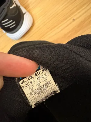 Hoka Shoes thumbnail 4