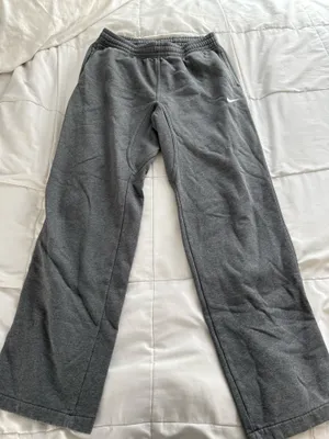 Nike Sweatpants thumbnail 1