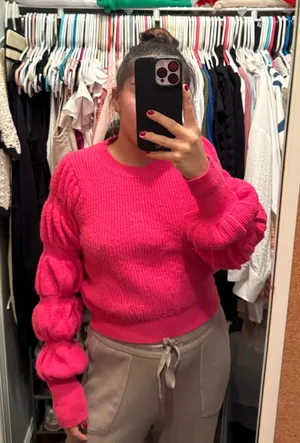 Sweater Boutique thumbnail 1