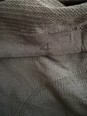 Lululemon Swiftly Tech Long Sleeve Size 4 thumbnail 4
