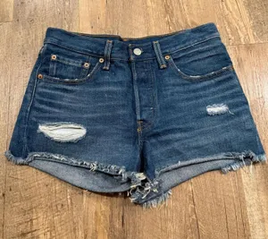 Levi’s 501 Denim Shorts Dark Wash Size 26 thumbnail 1