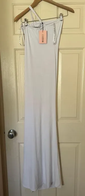 dress thumbnail 3