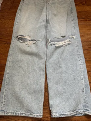 NWOT American Eagle Strigid Ripped High Waisted Stovepipe Jeans thumbnail 8