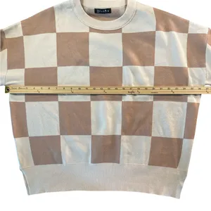 Elegant Checkered Sweater thumbnail 3