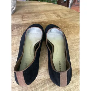 Lands’ End Black Suede Ballet Flats with Brown Trim Size 6B Women’s thumbnail 5