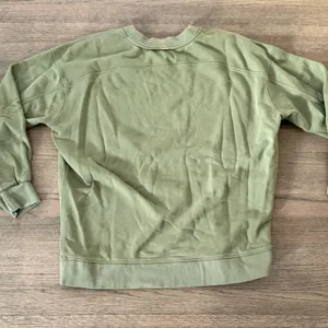 Lululemon Perfectly Oversized Crewneck in Bronze Green- Size Small thumbnail 4