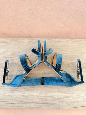 Vince Camuto Robeka Blue Velvet Fabric Strappy Buckle 4" Chunky Heel Sandal 5.5 thumbnail 5