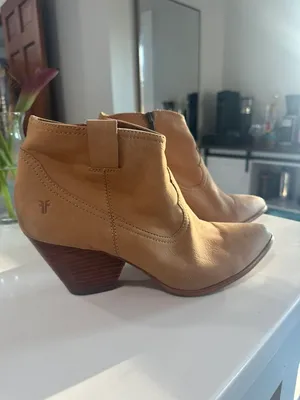 Boots thumbnail 3