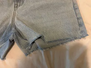 Abercrombie Low Rise Loose Shorts thumbnail 8