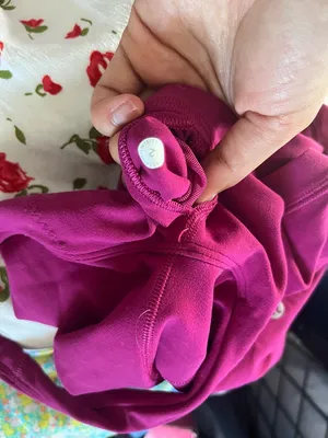 Lululemon Align Tank Top Womens 2 Magenta Sports Bra Tank Pilates Gym Travel thumbnail 5