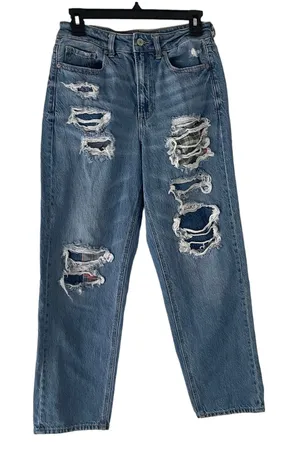 American Eagle Women's Size 8 Mom Plaid Patch‎ Distressed Straight Jeans thumbnail 1