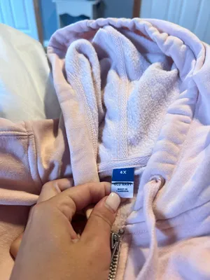Old Navy Zip up thumbnail 2