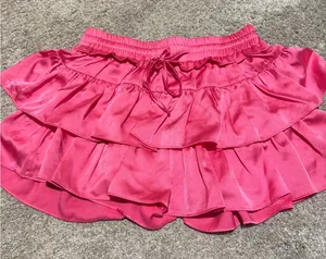 Chic Pink Ruffled Mini Skirt Size M thumbnail 1