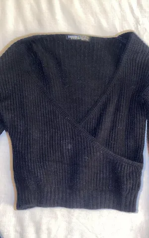 Cropped Black Sweater thumbnail 2