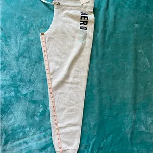 Aeropostale Women’s Cream Fleece Joggers thumbnail 4
