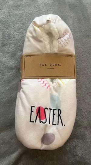 Rae Dunn Easter Slipper Woman’s L/XL 8-10 NEW MSRP $18 thumbnail 1