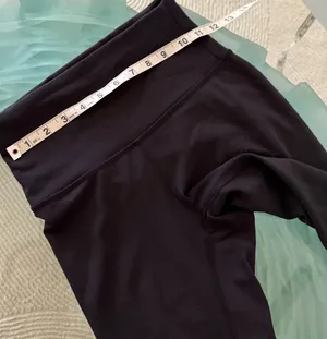Lululemon Wunder Train High-Rise Tight 25" Leggings thumbnail 5