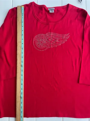 Isaac’s Design Detroit Red Wings Hockey 3/4 Sleeve Rhinestone Top, Size 1XL thumbnail 5