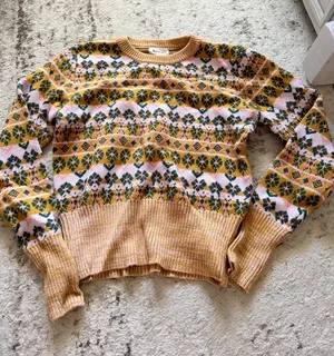 fall sweater Yellow Size L thumbnail 1