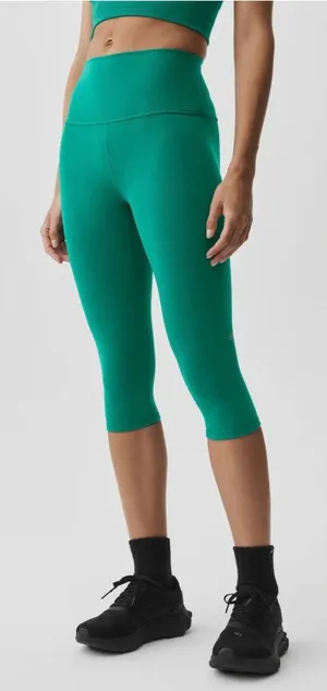 Alo Yoga NWT 16” High Waist Airbrush Capri Leggings Emerald Isle Green Size L thumbnail 1