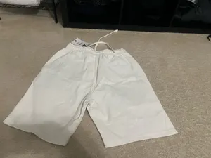 Bershka Men’s white shorts thumbnail 2