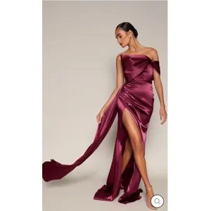 Moda Glam Vienna Statement Bow Gown With Sash‎ Merlot Size 6 Prom Wedding Guest thumbnail 4