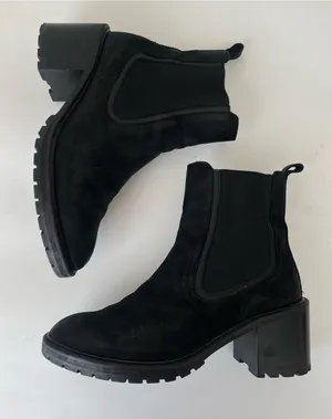 Thursday Boot Company everyday Knockout Chelsea Boots black 8 thumbnail 1