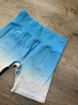 •Pink Victoria’S Secret• Seamless Ombre Shorts thumbnail 2