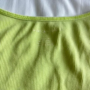 American Eagle Green Cropped Tank thumbnail 3
