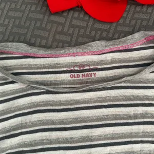 Old Navy striped long sleeve shirt thumbnail 2
