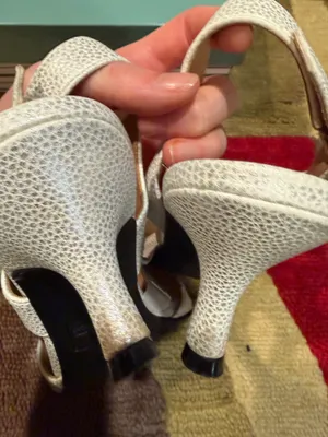 Abella Easy Street Como Heeled Sandal Shoes Silver 2” Heel Women’s Size US 7 thumbnail 5