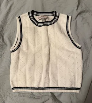 Willow and wind cropped sweater vest White Size XS thumbnail 1