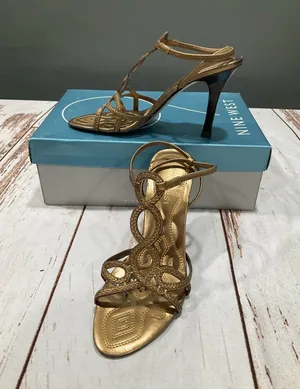 NINE WEST GOLD HEELED‎ SANDALS thumbnail 1