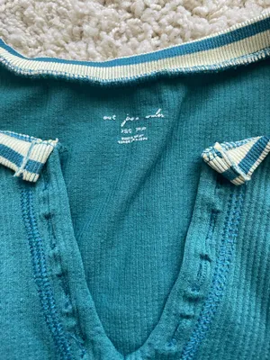 Urban Outfitters Top thumbnail 2