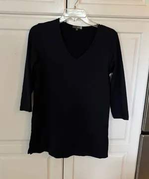 Judy P Black Microfiber V-Neck 3/4 Sleeve Tunic Top Size Medium Made in USA thumbnail 1