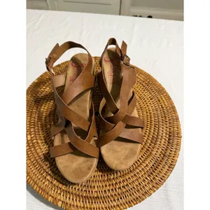 Jellypop Womens Brown Strappy Wedge Sandals Memory Foam Espadrille Heel thumbnail 3