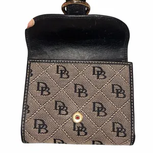 Dooney & Bourke Signature Trifold Wallet thumbnail 5