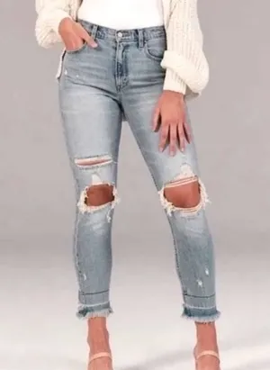 Abercrombie High Rise Mom Jeans thumbnail 1