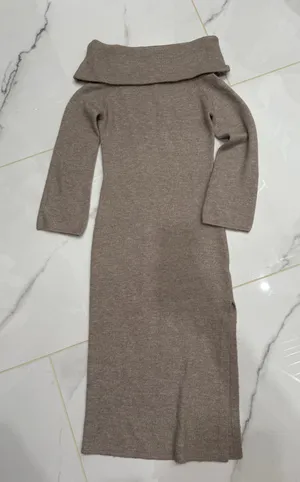H&M Off Shoulder Knit Sweater Maxi Dress thumbnail 1