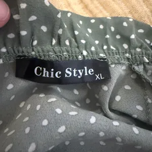 NWOT Green Polka Dot Dress thumbnail 6