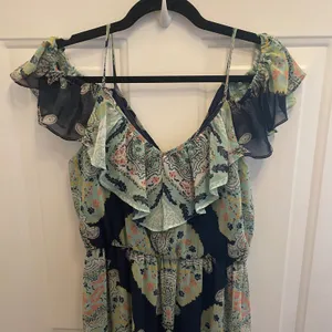 Lily Rose Teal Navy Paisley Cold Shoulder Maxi‎ Dress Ruffle V-Neck Boho Medium thumbnail 1