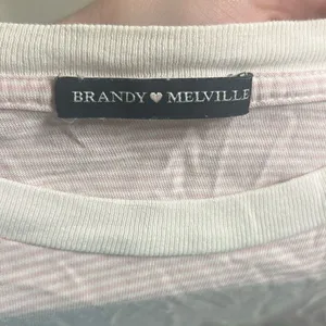 ✨Brandy Melville Pink & White Striped Aleena Sz One Size Top✨ thumbnail 4