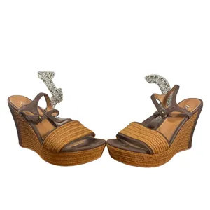 UGG Women’s Brown Leather T-Strap Woven Detail Wedge Espadrille Sandals Size 9 thumbnail 5