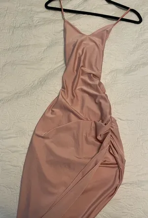 pink dress Size XS thumbnail 1