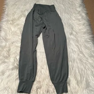 Offline‎ by Aerie Women's Size Small High Waisted Jogger Pants Light Olive Green thumbnail 7